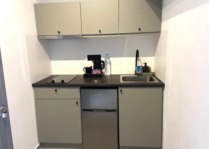 Spanos Apartments